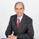 Luis E Garza CastañÓn