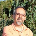 Luis A Apiolaza